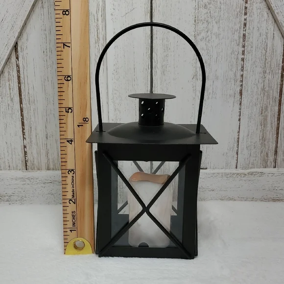 Black Lantern With Candle - Picture 3 of 6